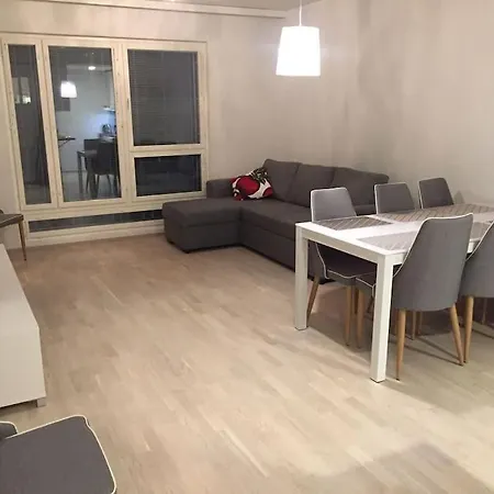 Apartamento Uusi Tilava Kaksio Jyvaeskylaen Ydinkeskustassa 53 M2 *