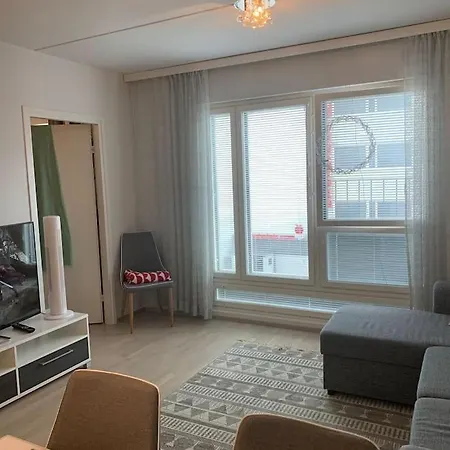 Uusi Tilava Kaksio Jyvaeskylaen Ydinkeskustassa 53 M2 * Jyväskylä