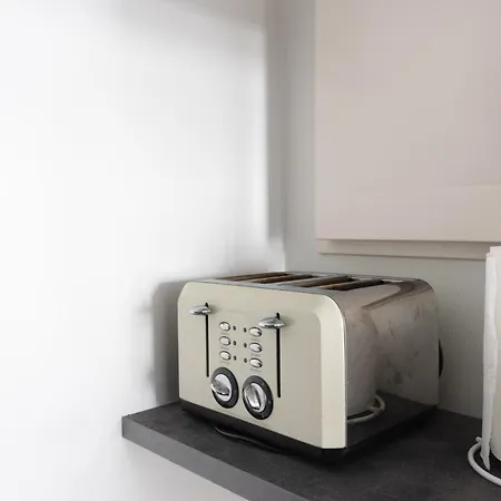 Huoneisto Uusi Tilava Kaksio Jyväskylän Ydinkeskustassa 53 M2 *