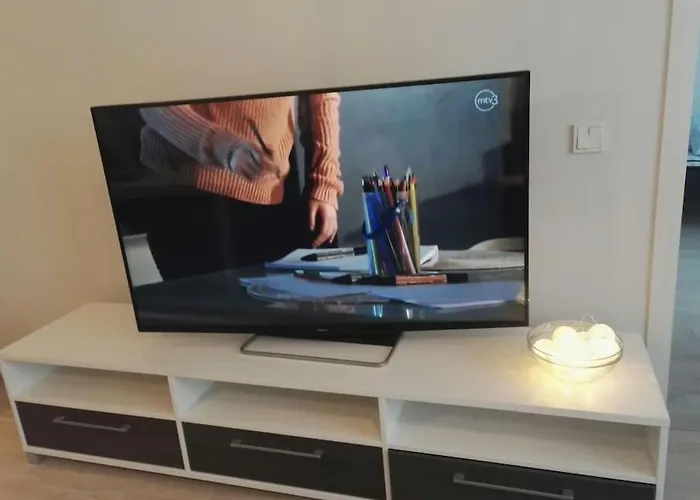 Uusi Tilava Kaksio Jyvaeskylaen Ydinkeskustassa 53 M2 Apartamento *