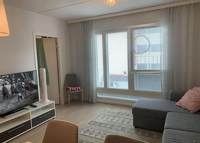 Uusi Tilava Kaksio Jyvaeskylaen Ydinkeskustassa 53 M2 * Jyväskylä