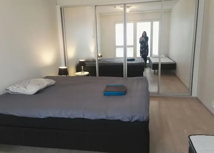 Uusi Tilava Kaksio Jyvaeskylaen Ydinkeskustassa 53 M2 Apartamento Jyväskylä